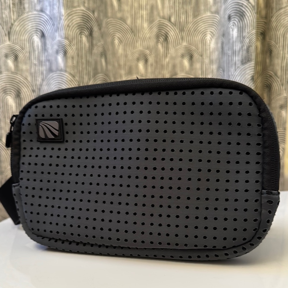 Marika Black/Gray Fanny Bag